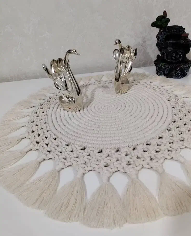 رومیزی گرد مکرومه|صنایع دستی و سایر لوازم تزئینی|تهران, شهرک رضویه|دیوار