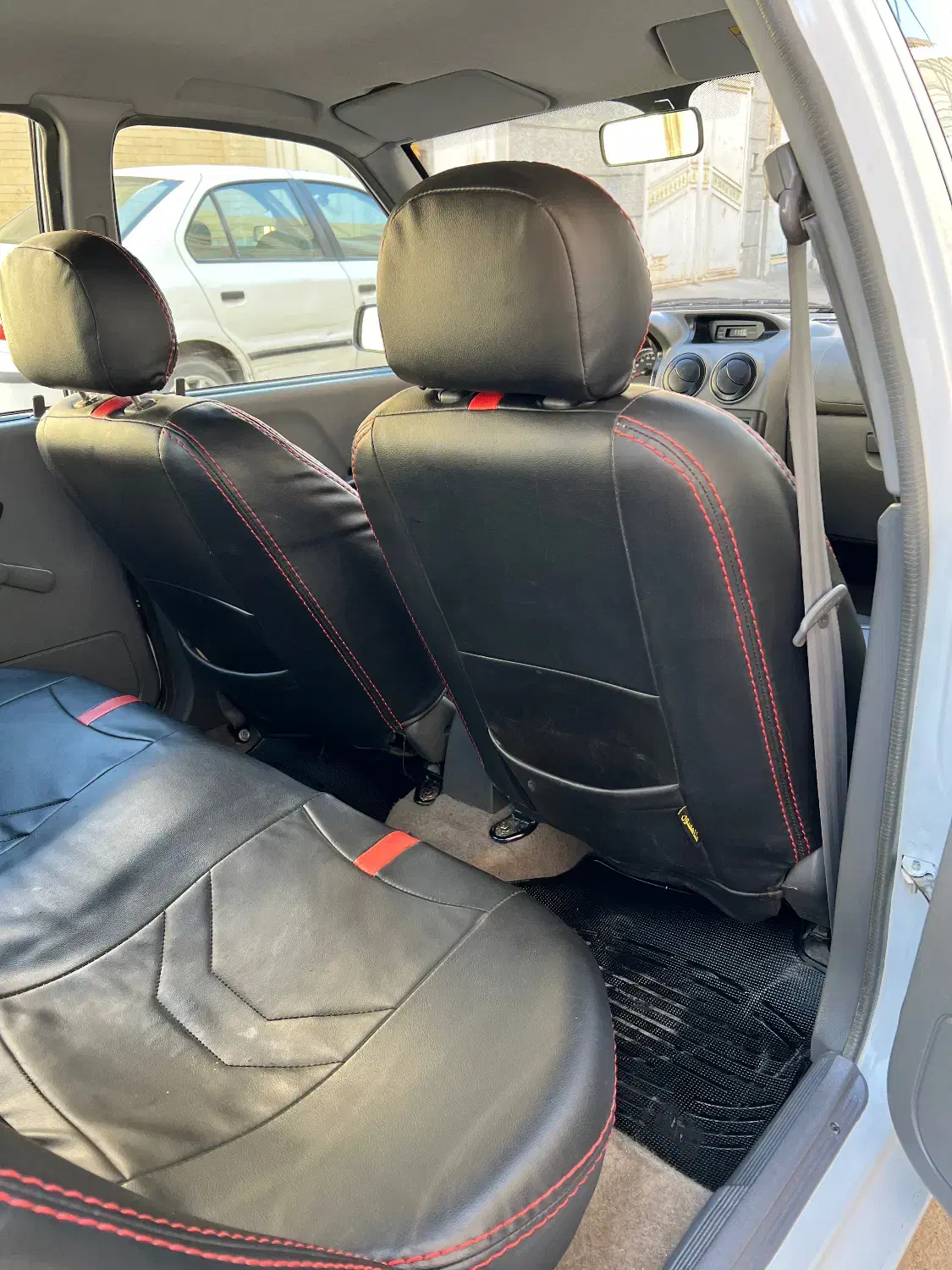 111SE مدل ۹۸ بی رنگ و شاسی پلمپ|خودرو سواری و وانت|یزد, |دیوار