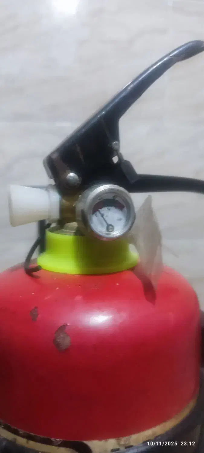 کپسول آتش نشانی. یک کیلو گرمی|ابزارآلات|گرگان, |دیوار