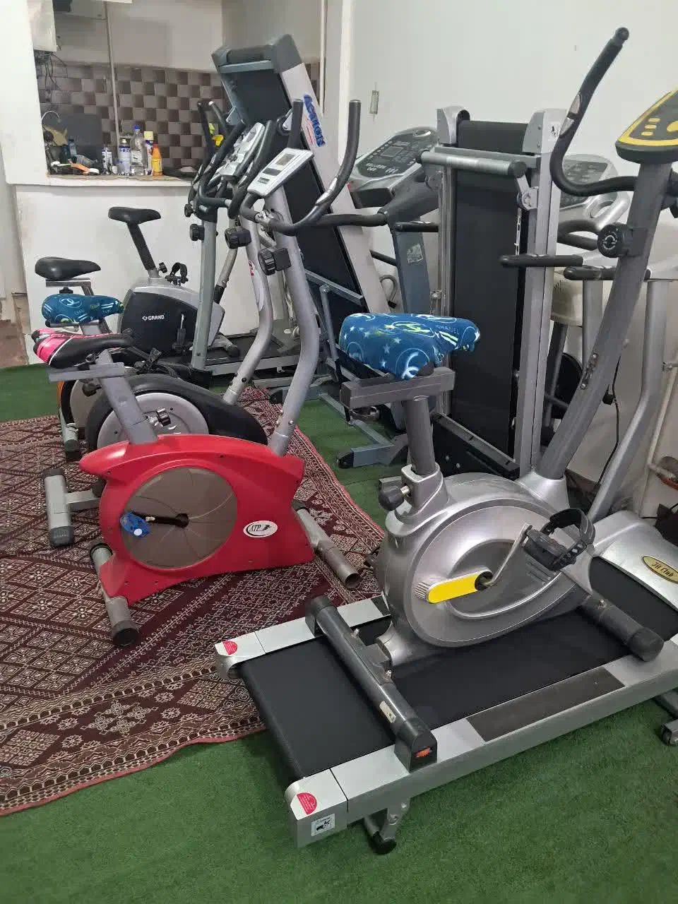 تردمیل و دوچرخه ثابت|تجهیزات ورزشی|ورامین, ورامین|دیوار