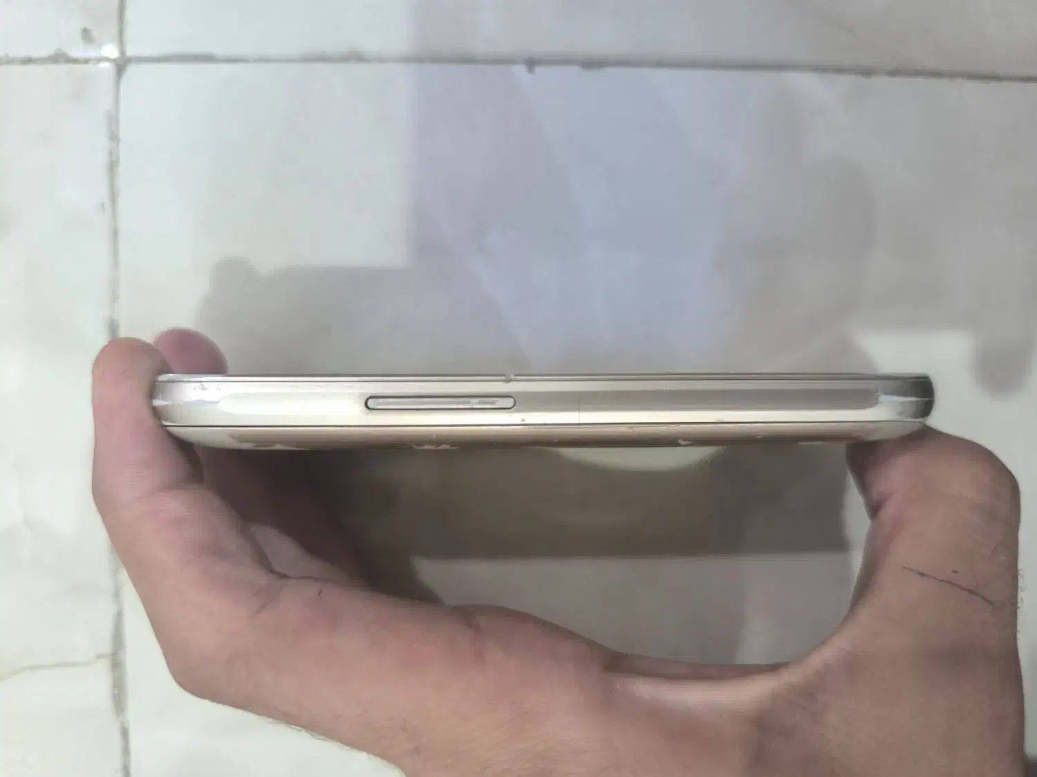 سامسونگ Galaxy J1 با حافظهٔ ۴ گیگابایت|موبایل|باغستان, |دیوار