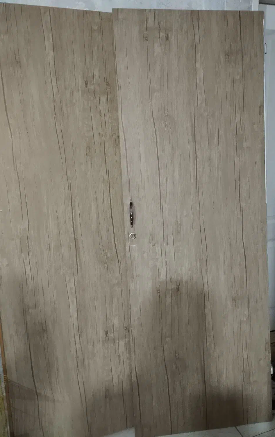 درب کمد دیواری|جاکفشی، کمد، دراور|محمدشهر, همایون ویلا|دیوار