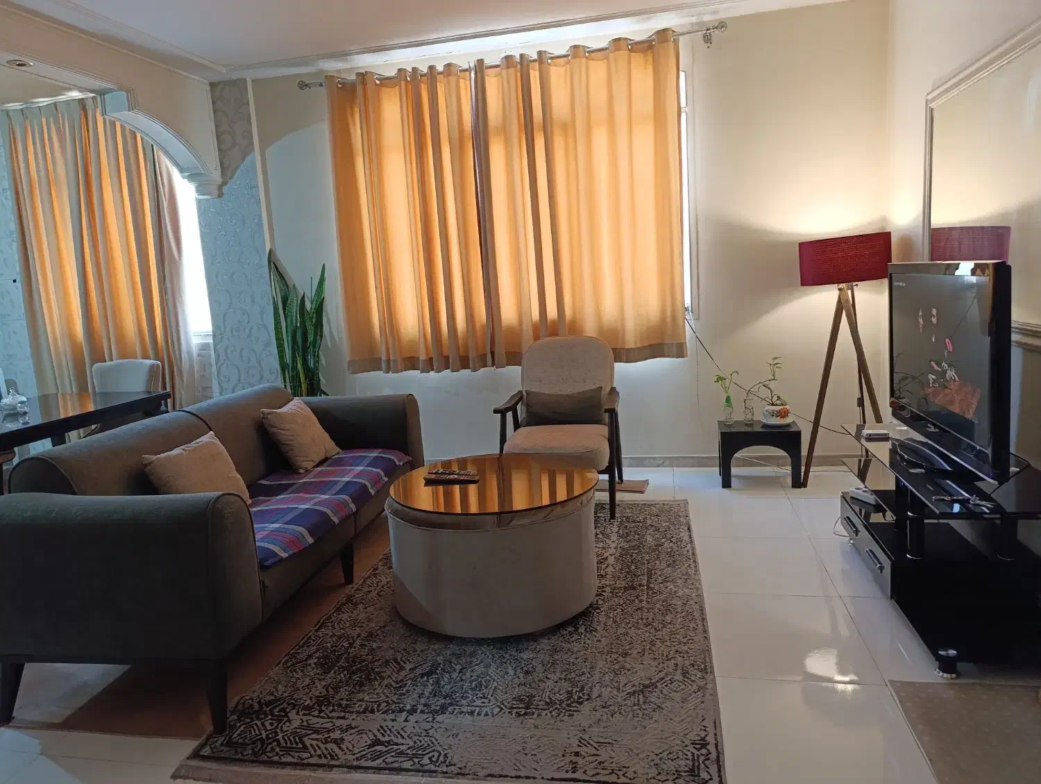 مبله تمیز مجرد خانواده بدون بیعانه|اجارهٔ کوتاه‌مدت آپارتمان و سوئیت|تهران, اسکندری|دیوار