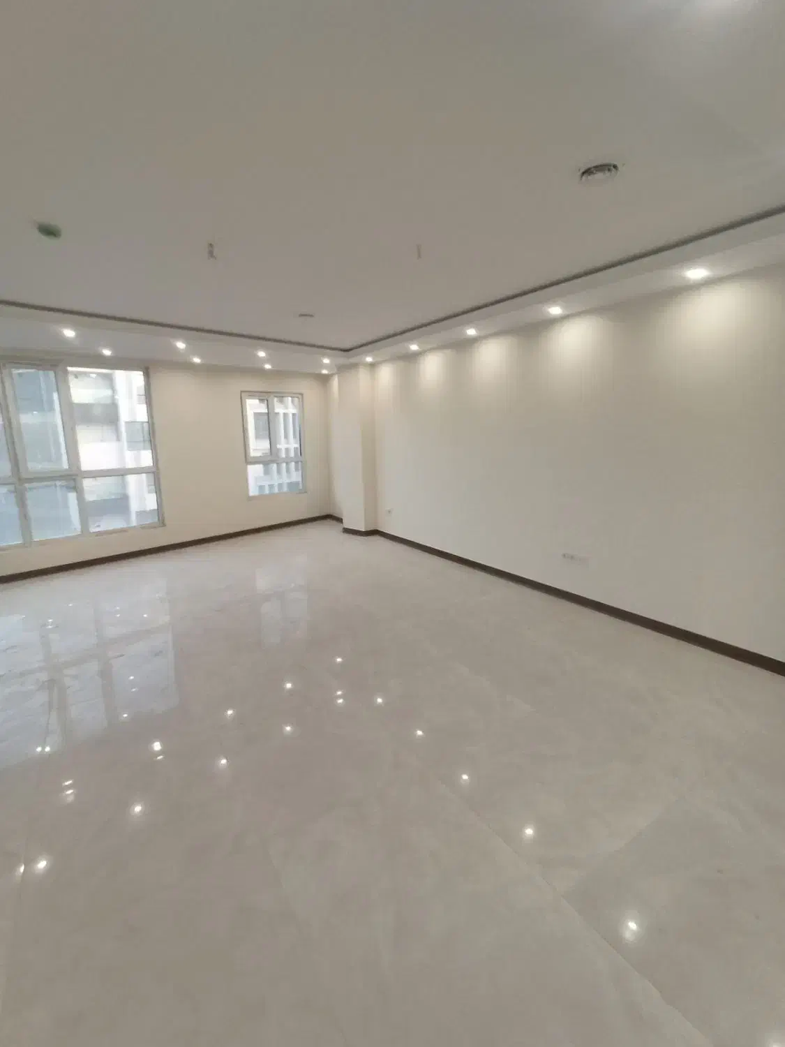 فروش آپارتمان نوساز163متری خیابان میثم/تکواحدی|فروش آپارتمان|اراک, |دیوار