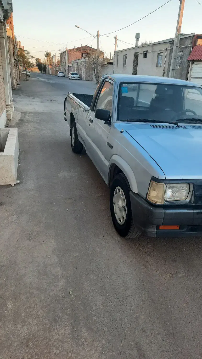 مزدا ۲۰۰۰شرکت پسته|خودرو سواری و وانت|کرمان, |دیوار