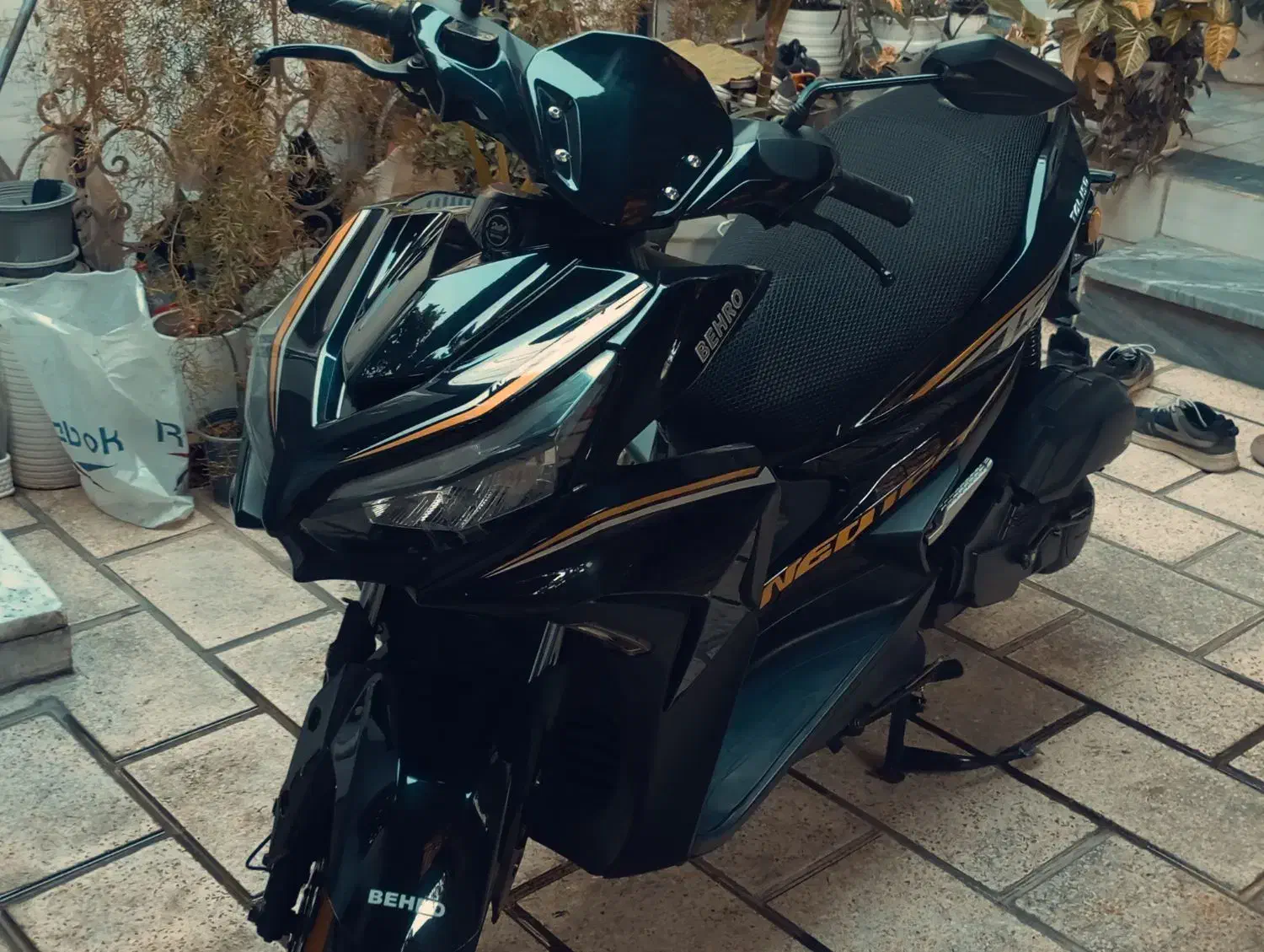 موتور طرح آیروکس ۱۵۰ سیسی - مشکی طلایی|موتورسیکلت|گرگان, |دیوار