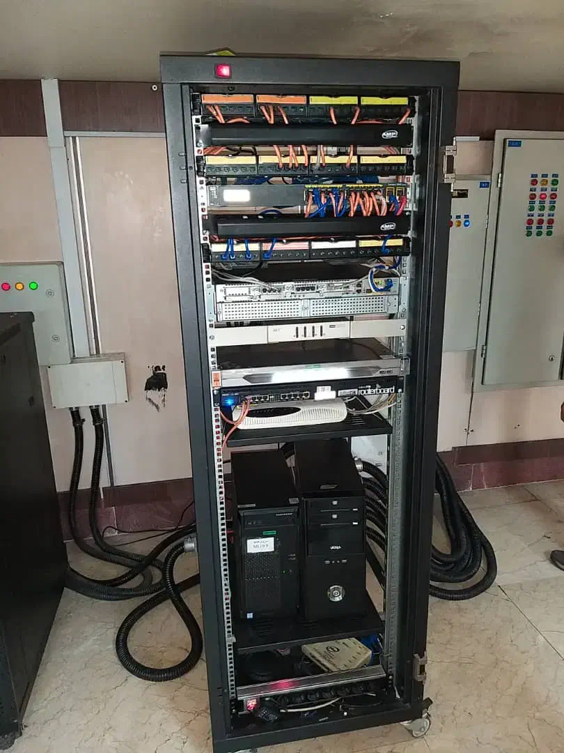 کارشناس شبکه پشتیبانی 24 ساعته|خدمات رایانهای و موبایل|قم, زنبیل آباد|دیوار