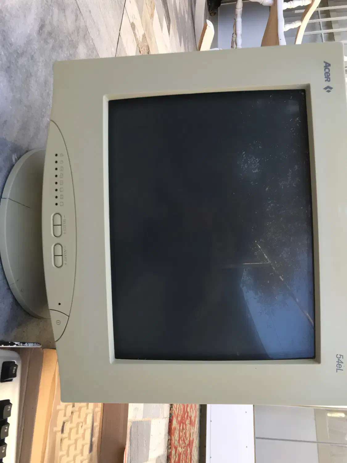 مانیتورقدیمی ایسر|قطعات و لوازم جانبی رایانه|شاهرود, |دیوار