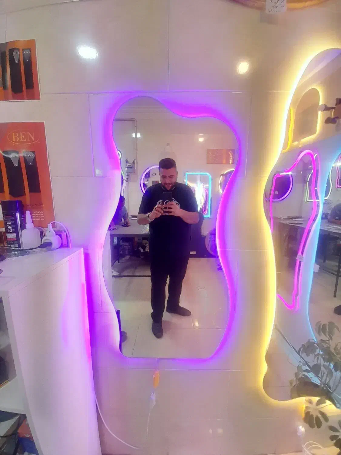 آیینه ، آیینه دفرمه ، آیینه بک لایت ،سالنی|آینه|رشت, جهاد|دیوار