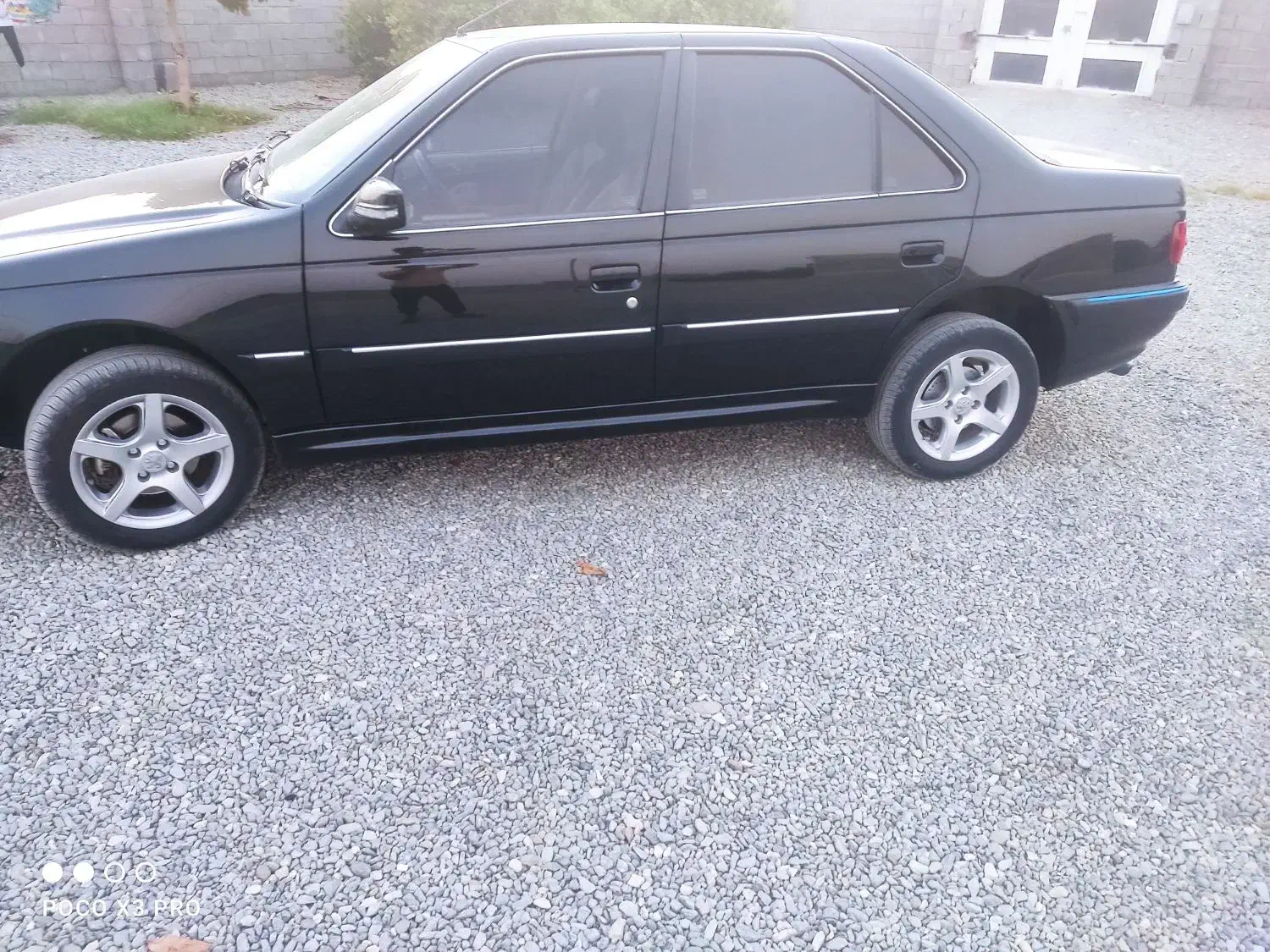 فروش فوری پارس سال مشکی درحدصفر|خودرو سواری و وانت|منوجان, |دیوار