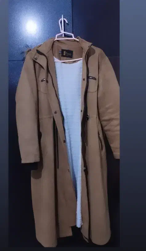 پالتو|لباس|قوچان, |دیوار