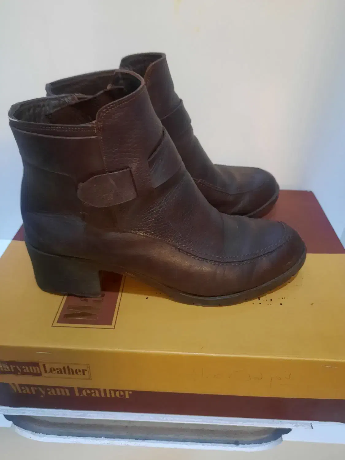 نیم بوت چرم مریم|کیف، کفش، کمربند|کاشمر, |دیوار