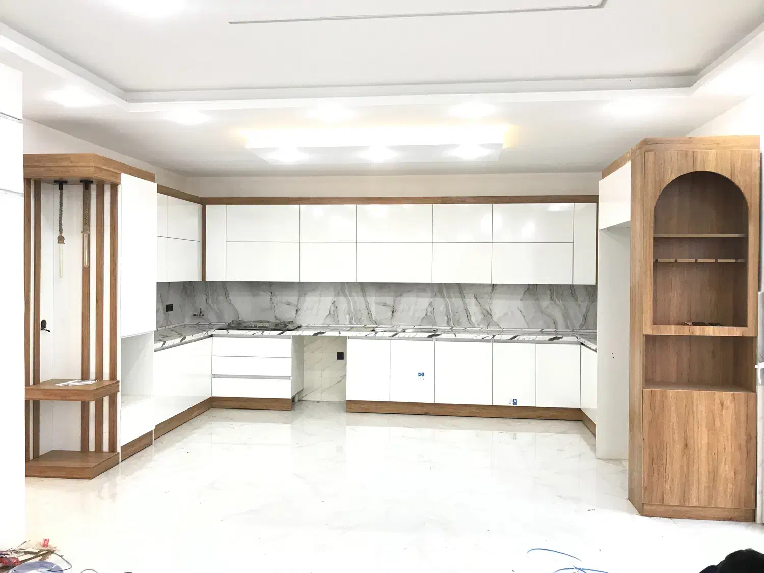 نصاب کابینت ، کمد ، خرده کاری تعمیرات، اندازه گیری|خدمات پیشه و مهارت|قزوین, |دیوار