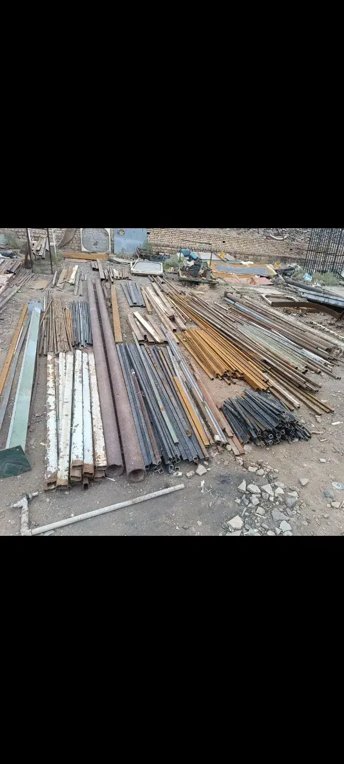 خر.ید لوله پروفیل قوطی ستون آهن مصرفی ضایعات ورق|مصالح و تجهیزات ساختمان|کاشان, شهرک صنعتی راوند|دیوار
