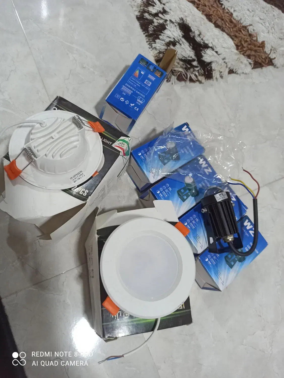 چراغ جت.وهالوژن|لامپ و چراغ|شاهدشهر, |دیوار