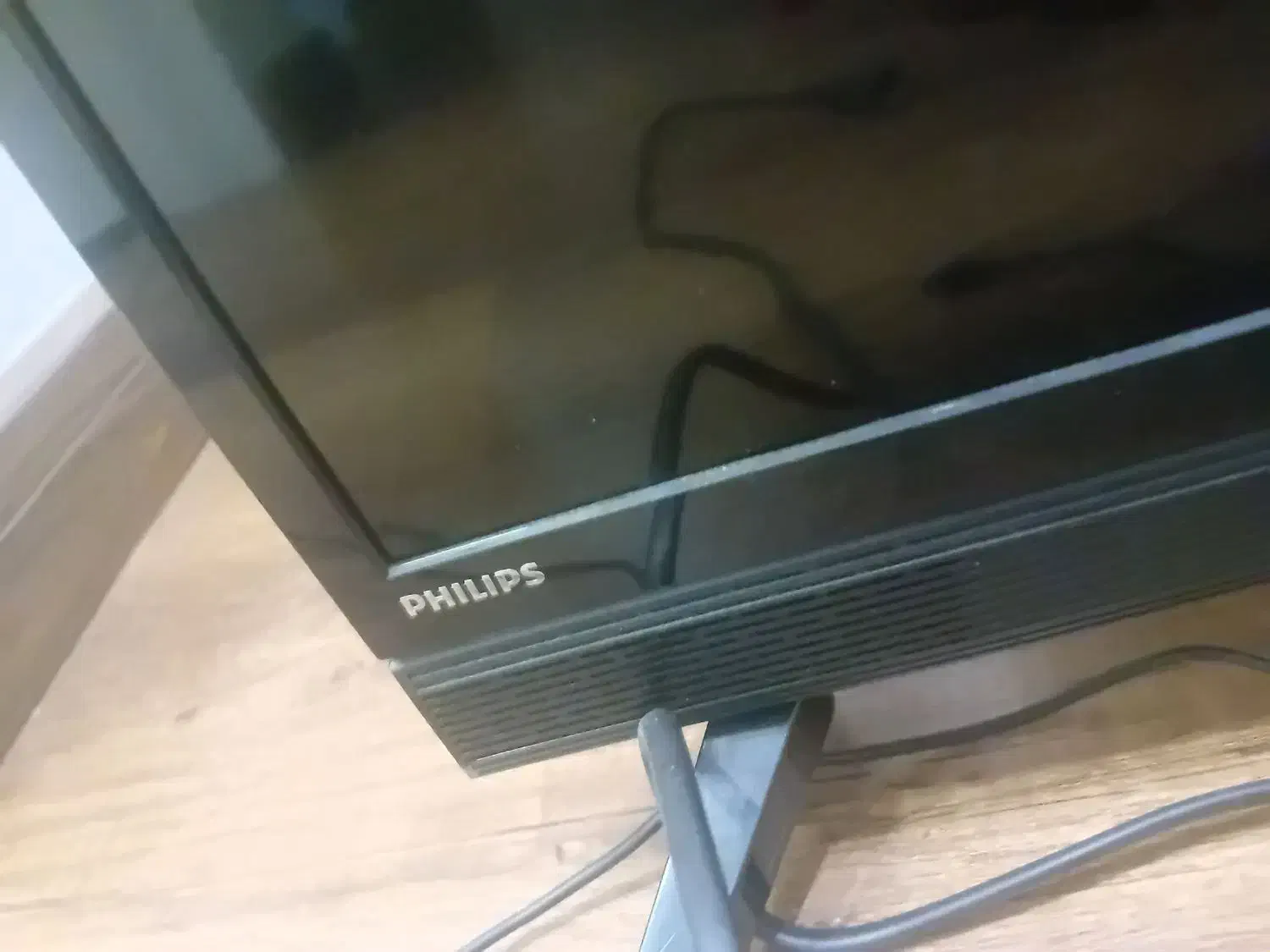 تلویزیون ۳۲|تلویزیون و پروژکتور|رشت, اسماعیل آباد|دیوار