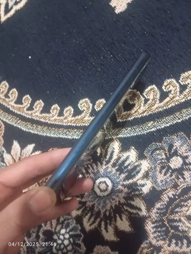 گوشی m12رنگ سورمه ای بدون هیچ شکستگی رم 4 حافظه 64|موبایل|بستک, |دیوار