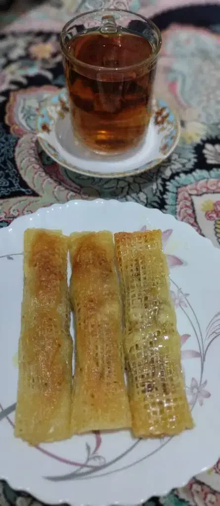 رشته خشکار خانگی واقعا خوشمزه|خوردنی و آشامیدنی|رشت, نیروی دریایی|دیوار