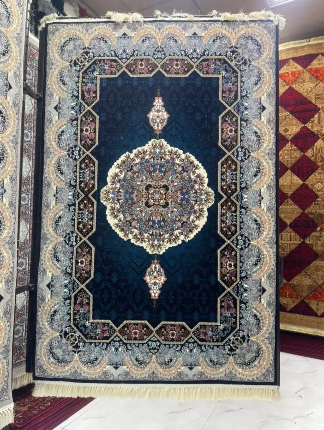 فرش 12،9،6 متری فروشگاه تندیس ۲۰۶۴|فرش|قم, شاه ابراهیم|دیوار