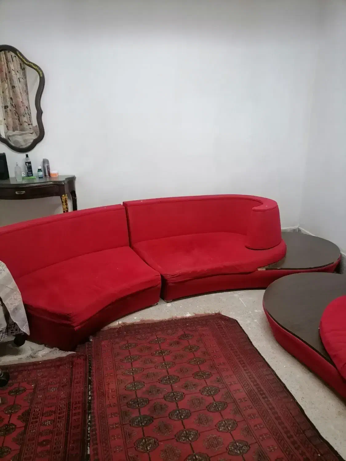 مبلمان راحتی گرد|مبلمان خانگی و میز عسلی|منجیل, |دیوار