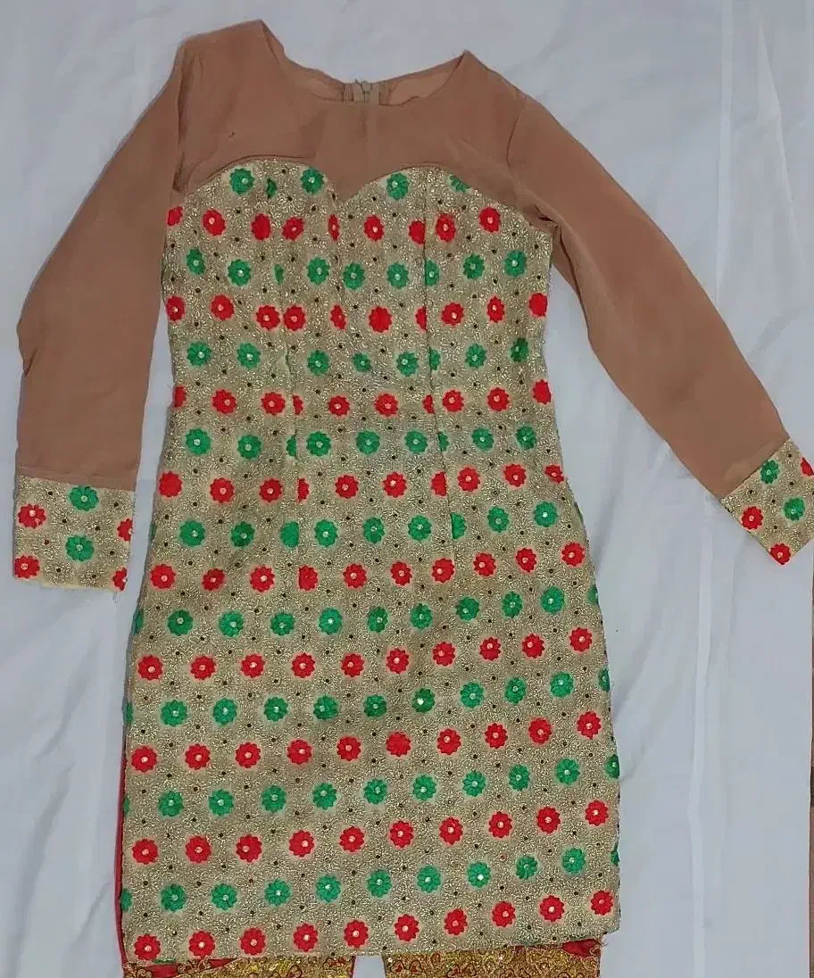 لباس|لباس|بندرعباس, |دیوار