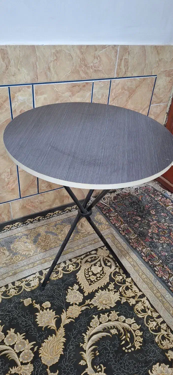 میز خاطره و رومیزی|میز و صندلی غذاخوری|لردگان, |دیوار