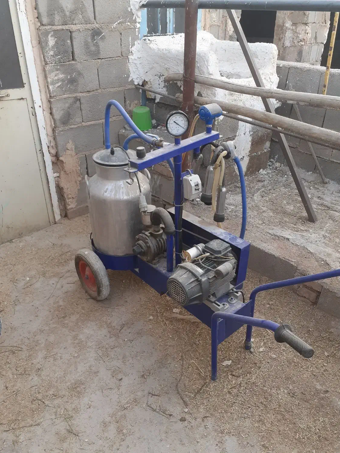 شیردوش دوواحدی درحد نونو|ماشین‌آلات صنعتی|رونیز, |دیوار