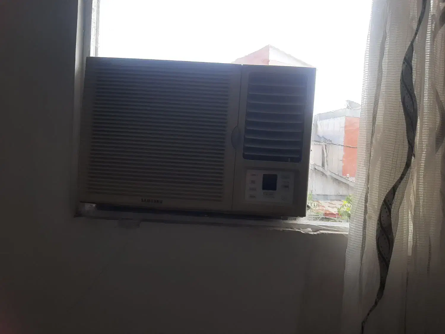 کولرپنجره ای|کولر گازی و فن‌کوئل|آستانه اشرفیه, |دیوار