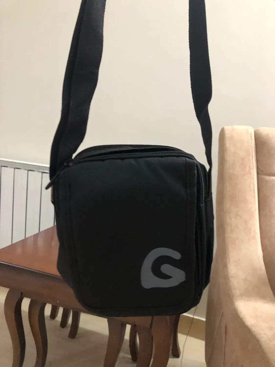 کیف رو دوشی|کیف، کفش، کمربند|گرگان, |دیوار