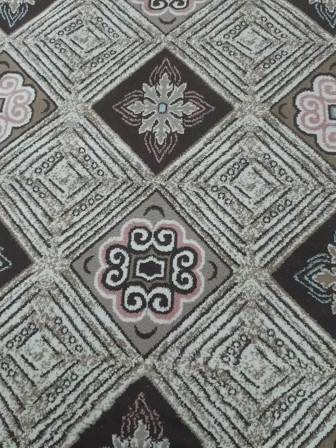 فرش فانتزی کاملا سالم|فرش|اردبیل, |دیوار