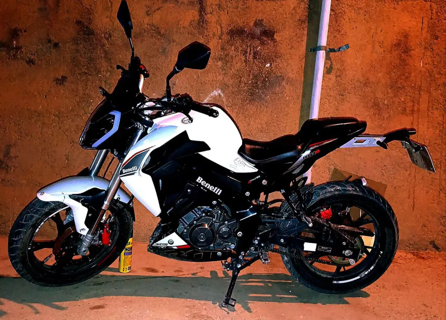 بنلی ۱۸۰|موتورسیکلت|لالجین, |دیوار