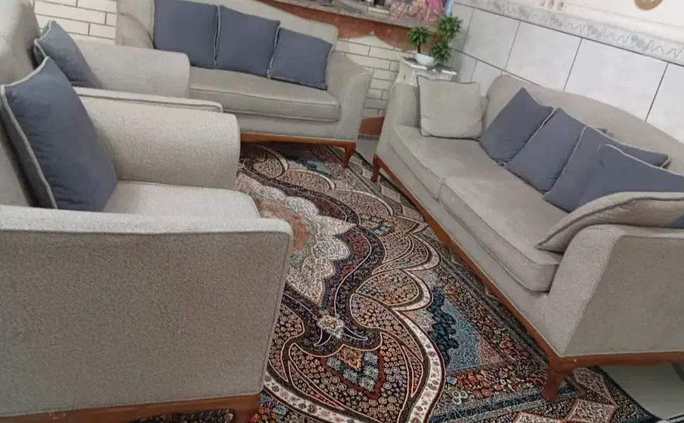مبل ۹ نفره راحتی|مبلمان خانگی و میز عسلی|میناب, |دیوار