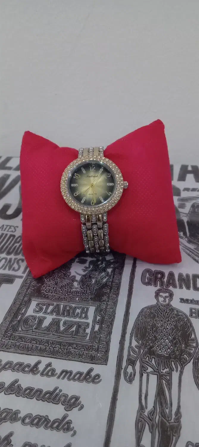 انواع ساعت زنانه نگینی، چرم، بند استیل|ساعت|اهواز, شهرک دانشگاه|دیوار