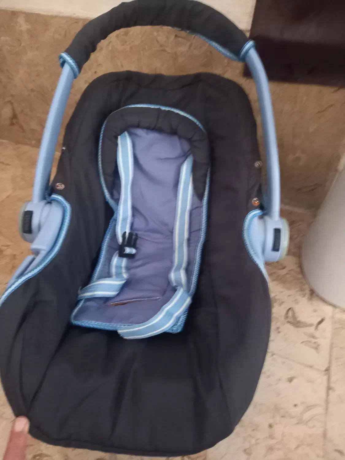 کریرکودک دلیجان ویک عدد وان کودک|کالسکه و لوازم جانبی|بناب, |دیوار