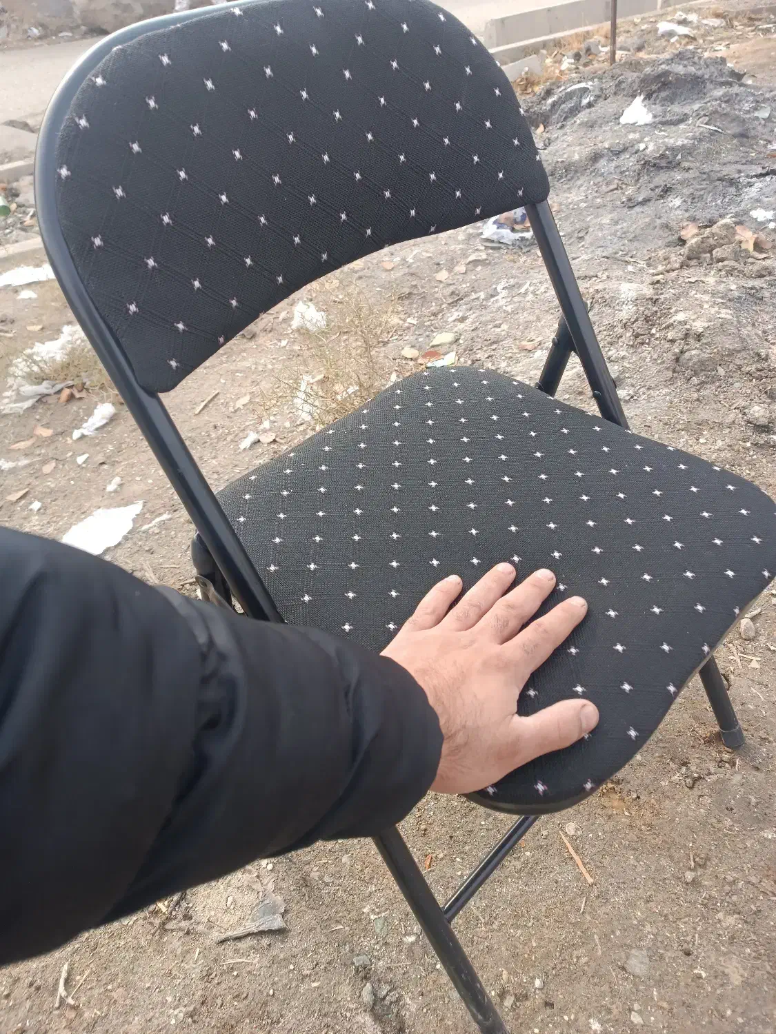 صندلی فلزی تاشو|صندلی و نیمکت|پردیس, فاز ۲|دیوار