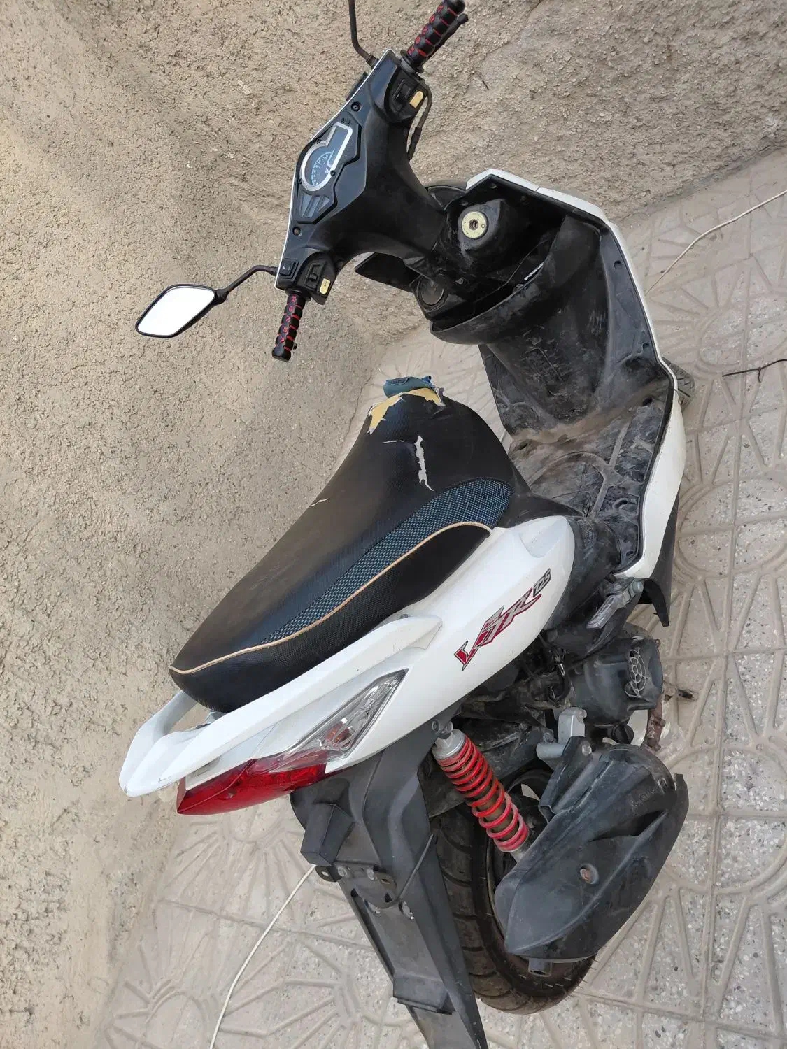 موتور کیمکو ۱۲۵|موتورسیکلت|بندرعباس, |دیوار