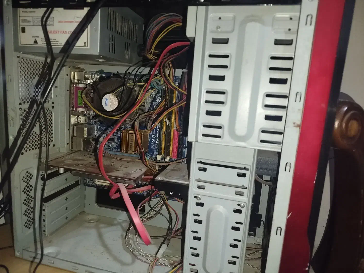 کیس کامپیوتر|رایانه رومیزی|اراک, |دیوار