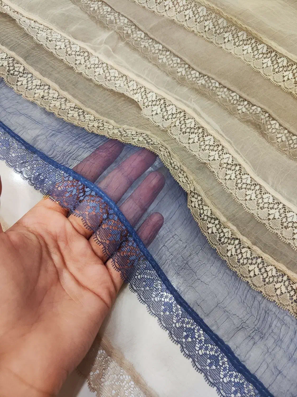 شال حریر زیبا|لباس|بوشهر, |دیوار