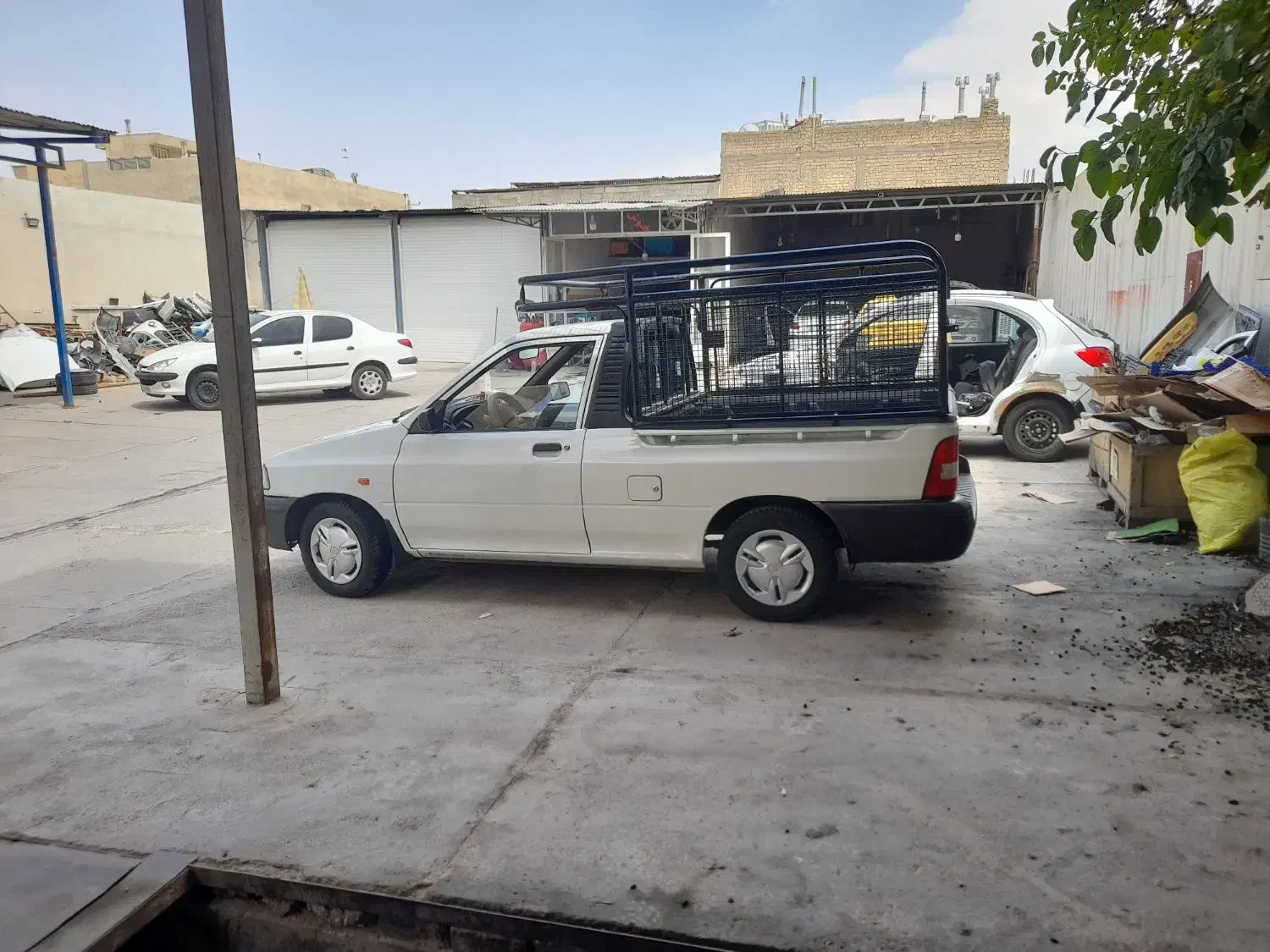 پراید وانت ۱۵۱مدل ۴۰۲فابریک  ۴۶۰میلیون|خودرو سواری و وانت|شیراز, دشت چنار|دیوار