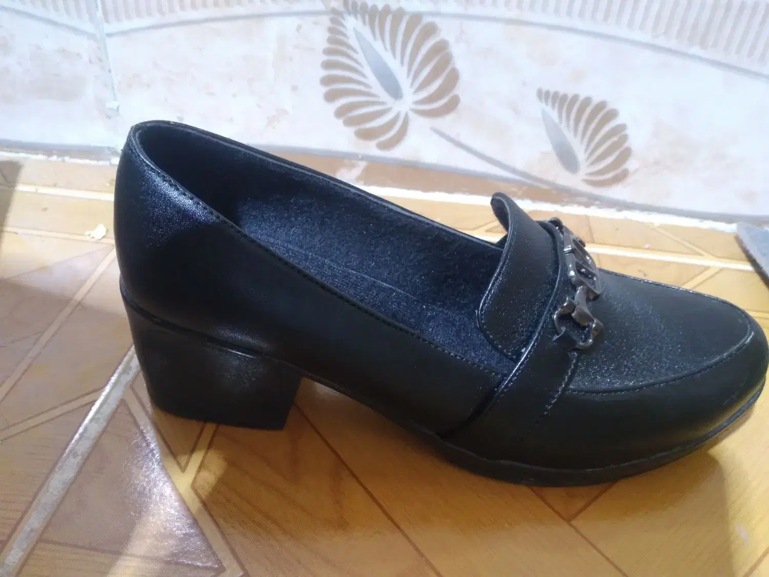 کفش مجلسی|کیف، کفش، کمربند|عقدا, |دیوار