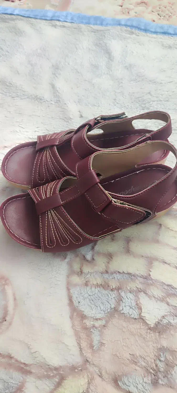 کفش وکیف|کیف، کفش، کمربند|نجف‌آباد, کشاورز|دیوار