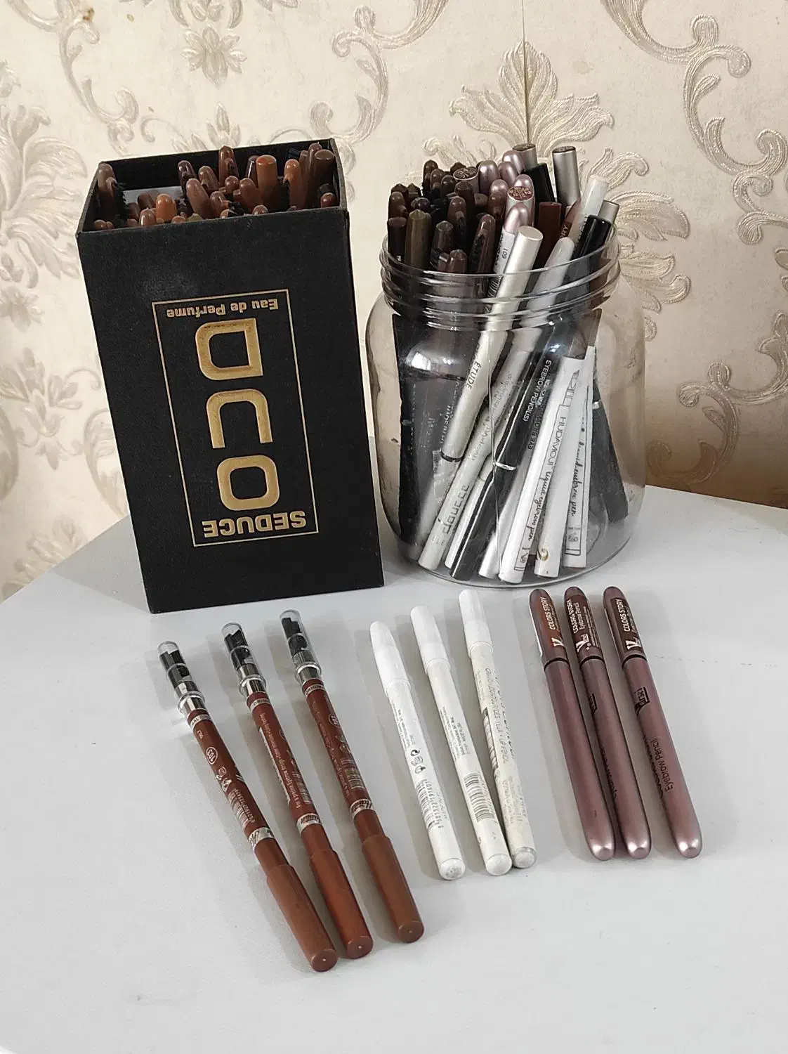 فروشنده خانم آرایشی در منزل|استخدام بازاریابی و فروش|رشت, گلباغ نماز|دیوار