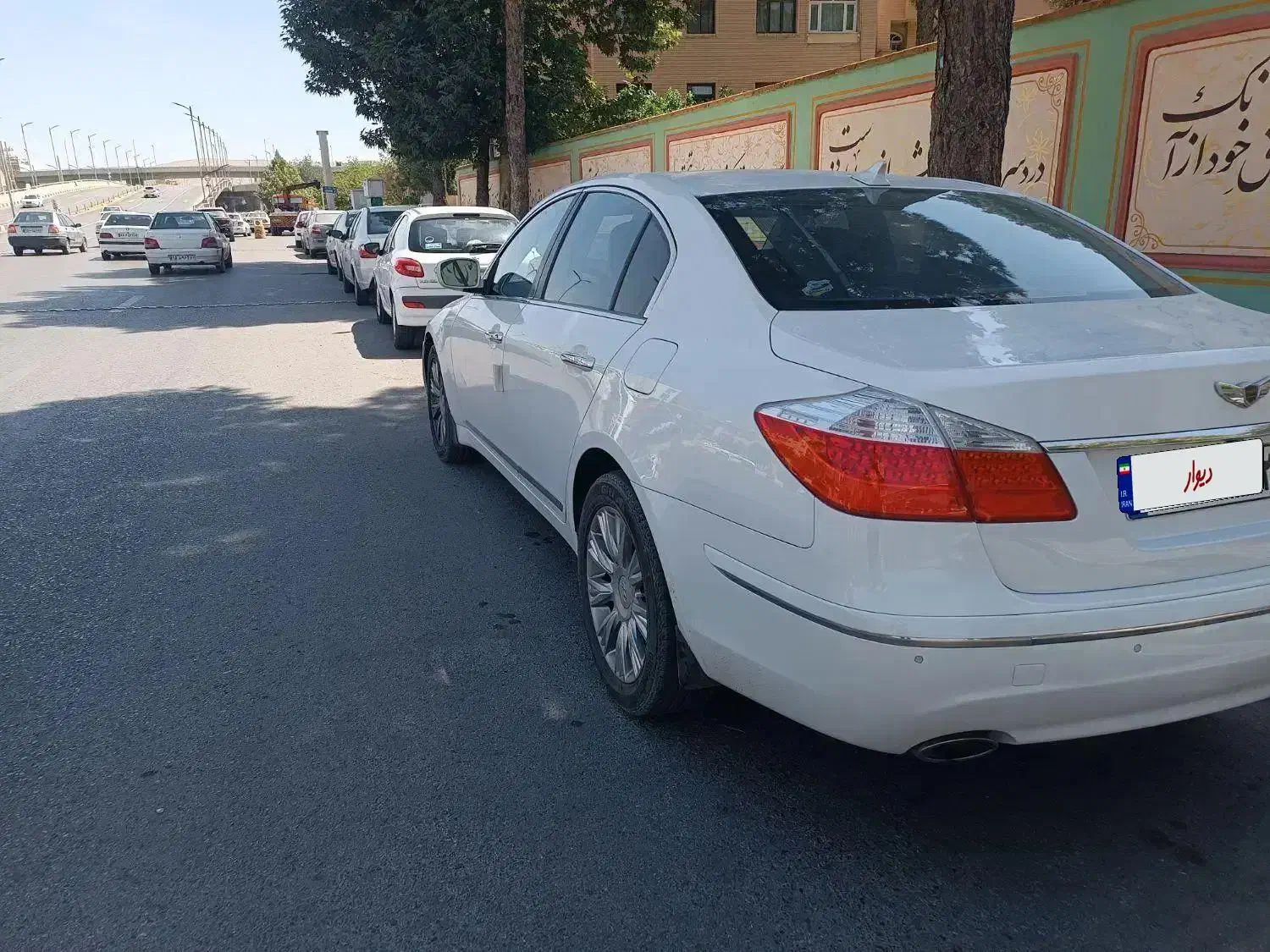 هیوندای جنسیس سدان، مدل ۲۰۱۱|خودرو سواری و وانت|شیراز, شهرک امیر کبیر|دیوار