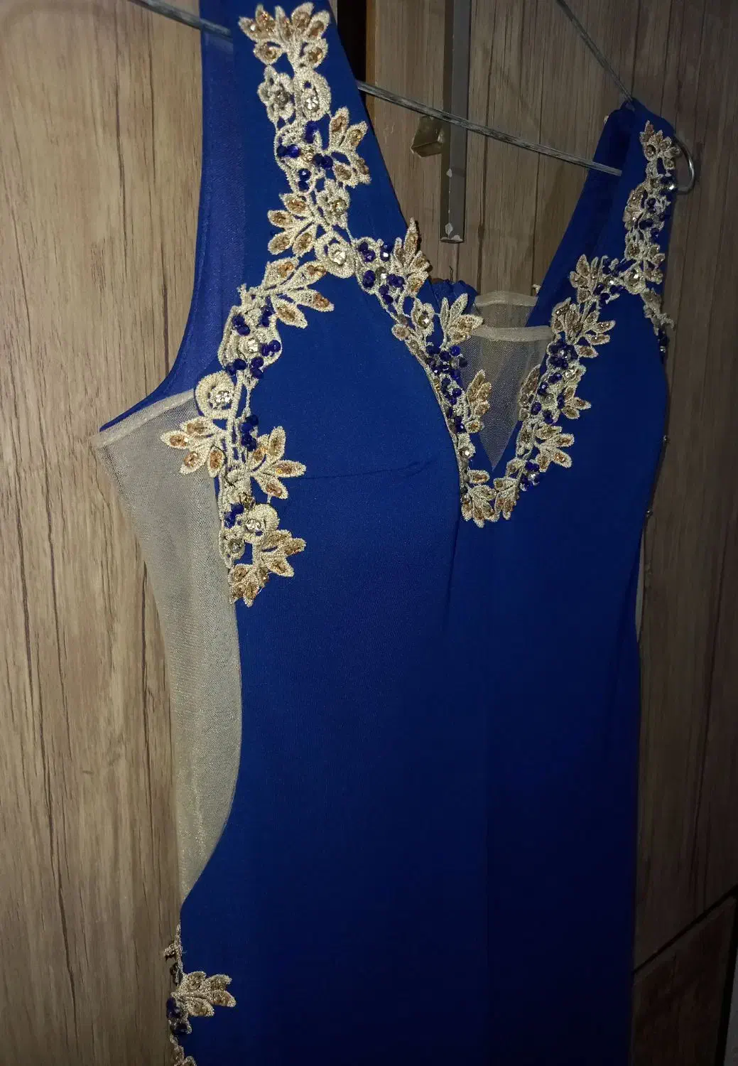 لباس مجلسی نگین دوزی شده|لباس|مشکین‌دشت, |دیوار