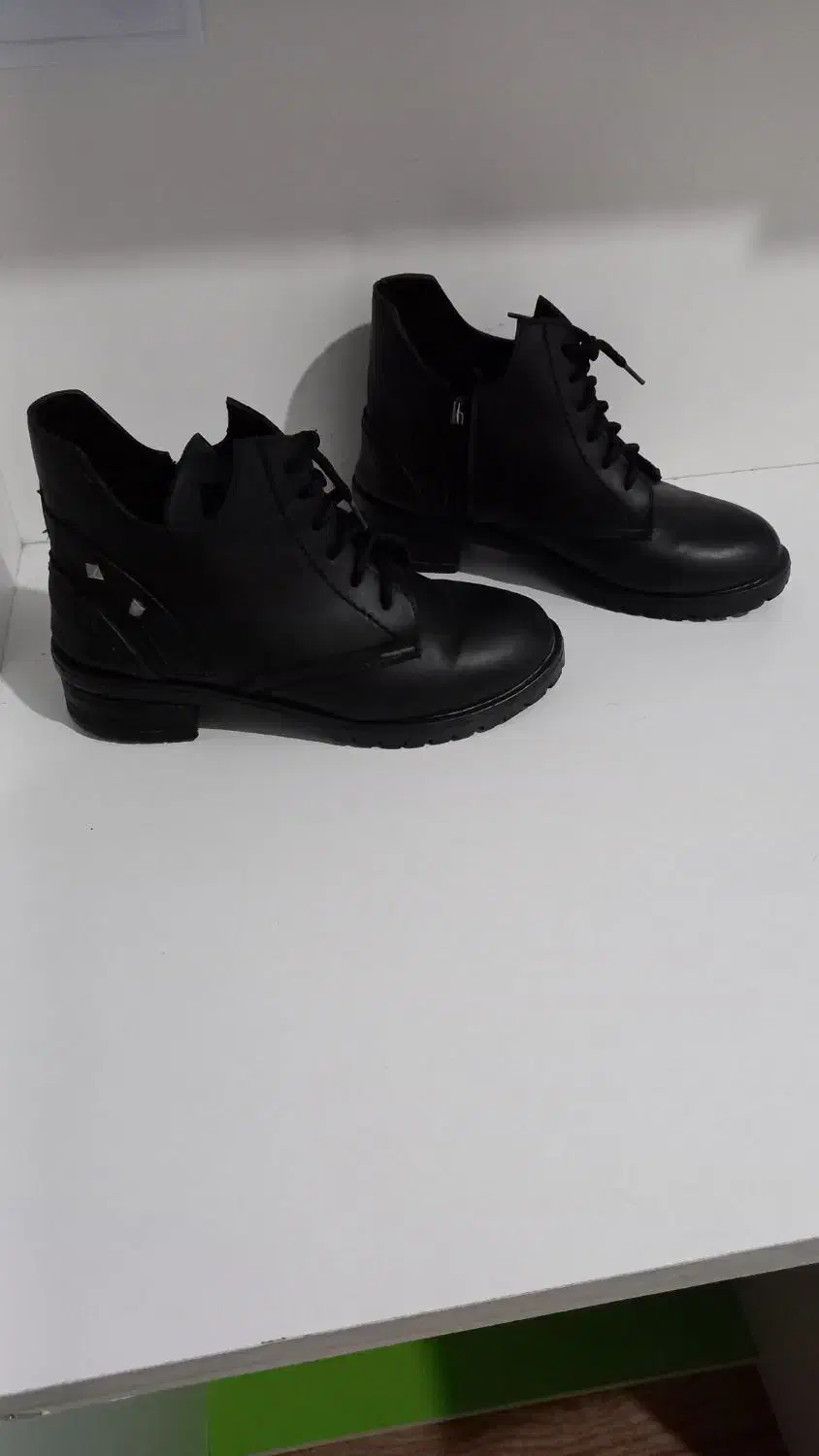 کفش نیم بوت زنانه در حد نو سایز ۳۹|کیف، کفش، کمربند|خوی, |دیوار