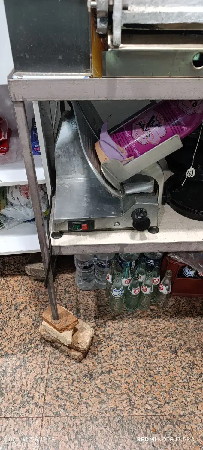 تمامی تجهیزات فست فود|کافیشاپ و رستوران|تبریز, |دیوار