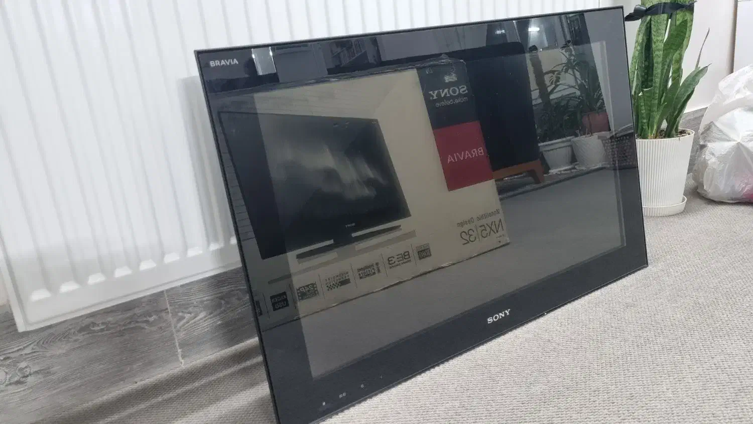 تلویزیون ۳۲ اینچ براویا سونی|تلویزیون و پروژکتور|بیرجند, |دیوار