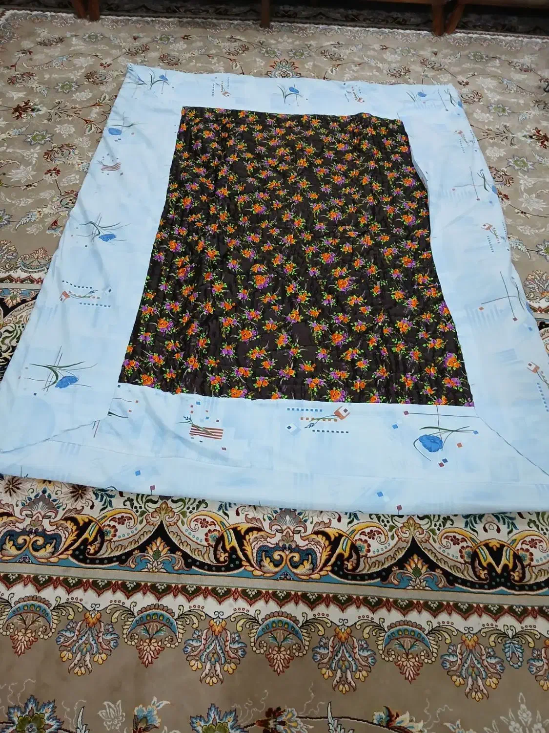 لحاف دست دوز کیفیت عالی نو|رختخواب، بالش، پتو|شهرکرد, |دیوار