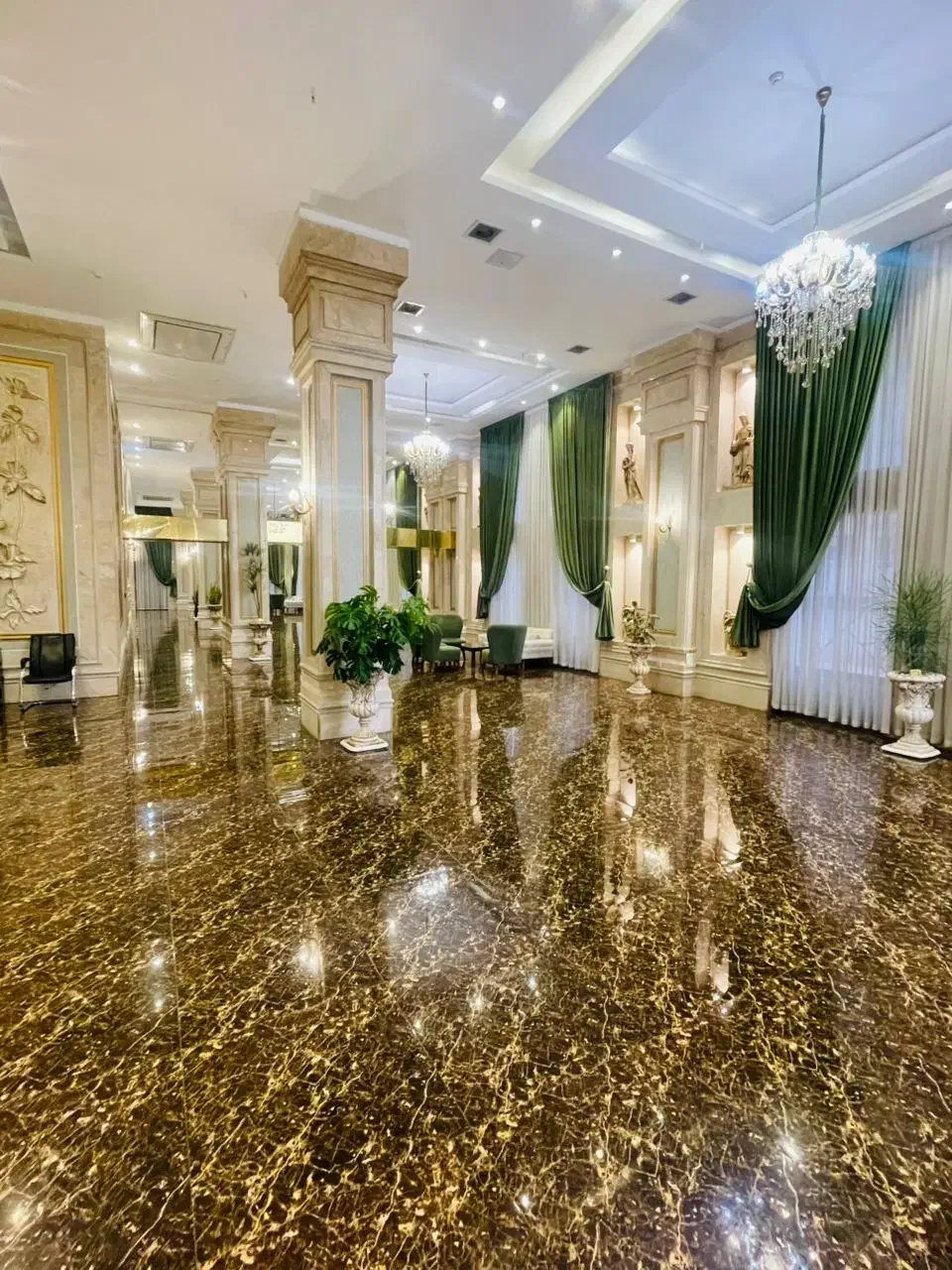 برج برلیان ۱۲۷ متر مشاعات آبی و هتلینگ