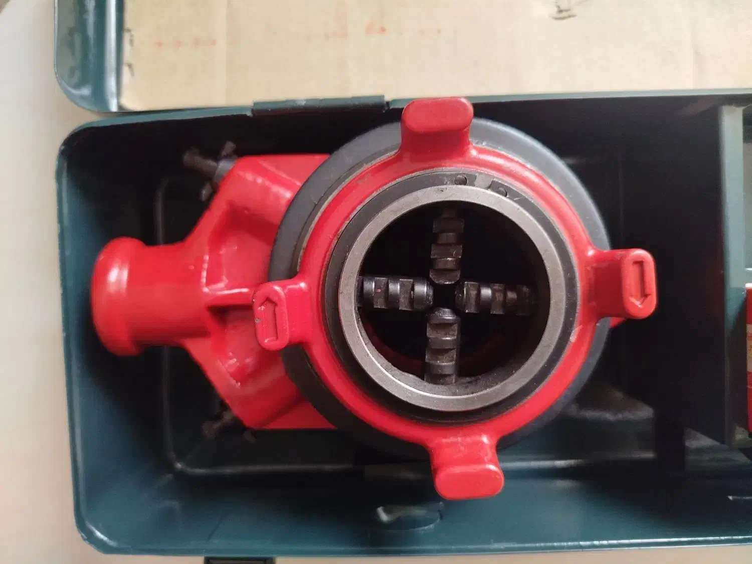 حدیده رکس ژاپن آکبند|ابزارآلات|رباط‌کریم, رباط‌کریم|دیوار